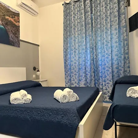 Bed & Breakfast Mareluna 4*